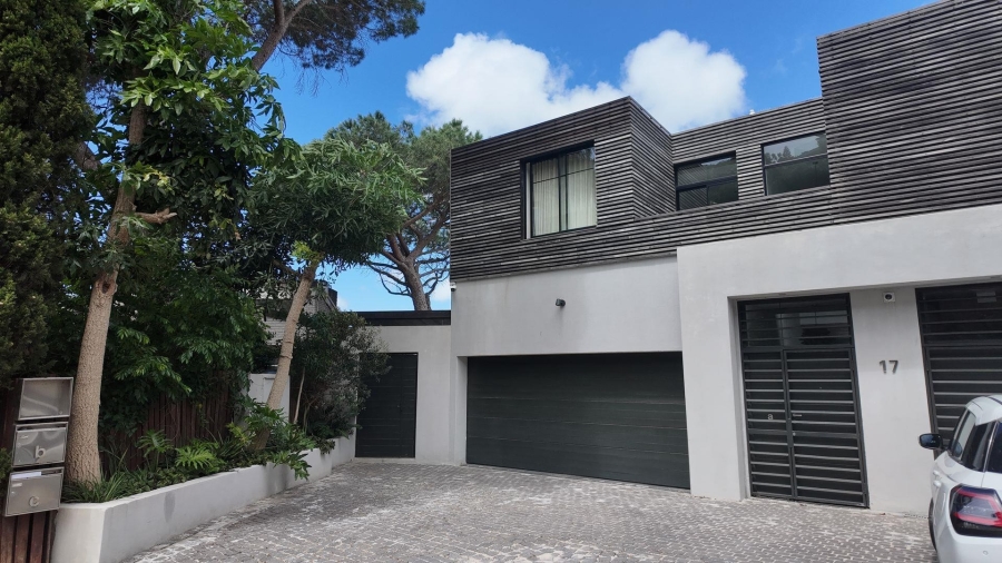 2 Bedroom Property for Sale in Tamboerskloof Western Cape
